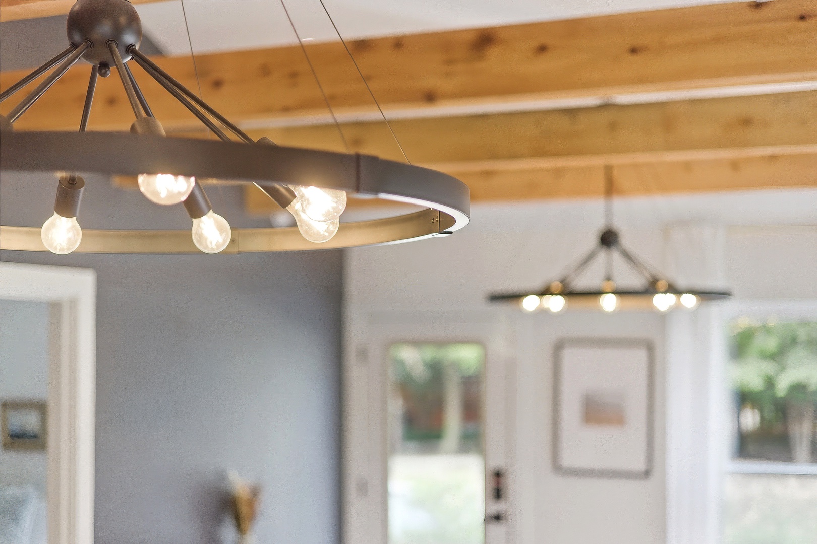 Rustic Charm Meets Modern Comfort