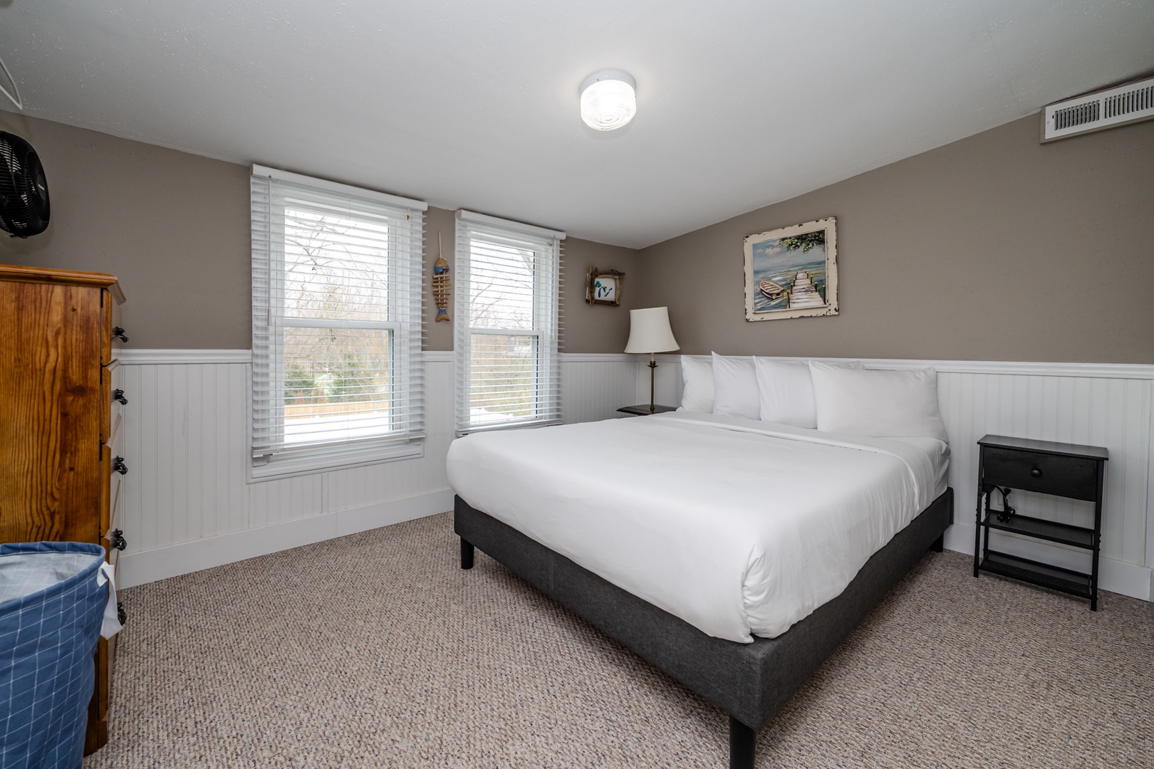 Bedroom #2 (Queen)