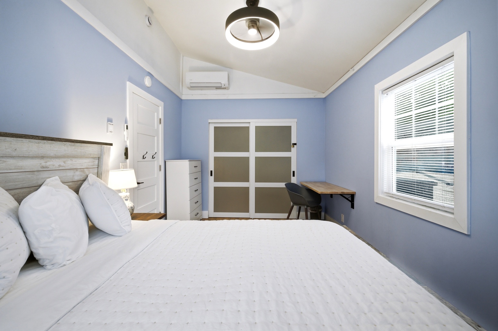 Bedroom #1 (Alt Angle)