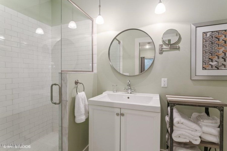 Master Bathroom Full