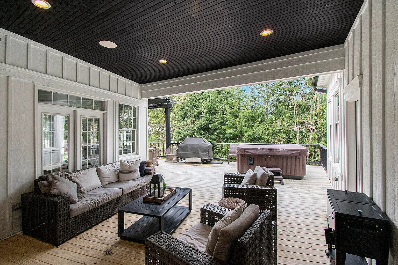 Outdoor Seating