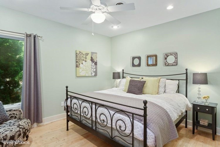 Bedroom #1 (King Bed)