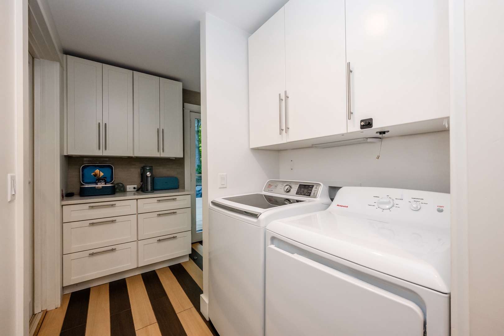 Main Floor Washer/Dryer