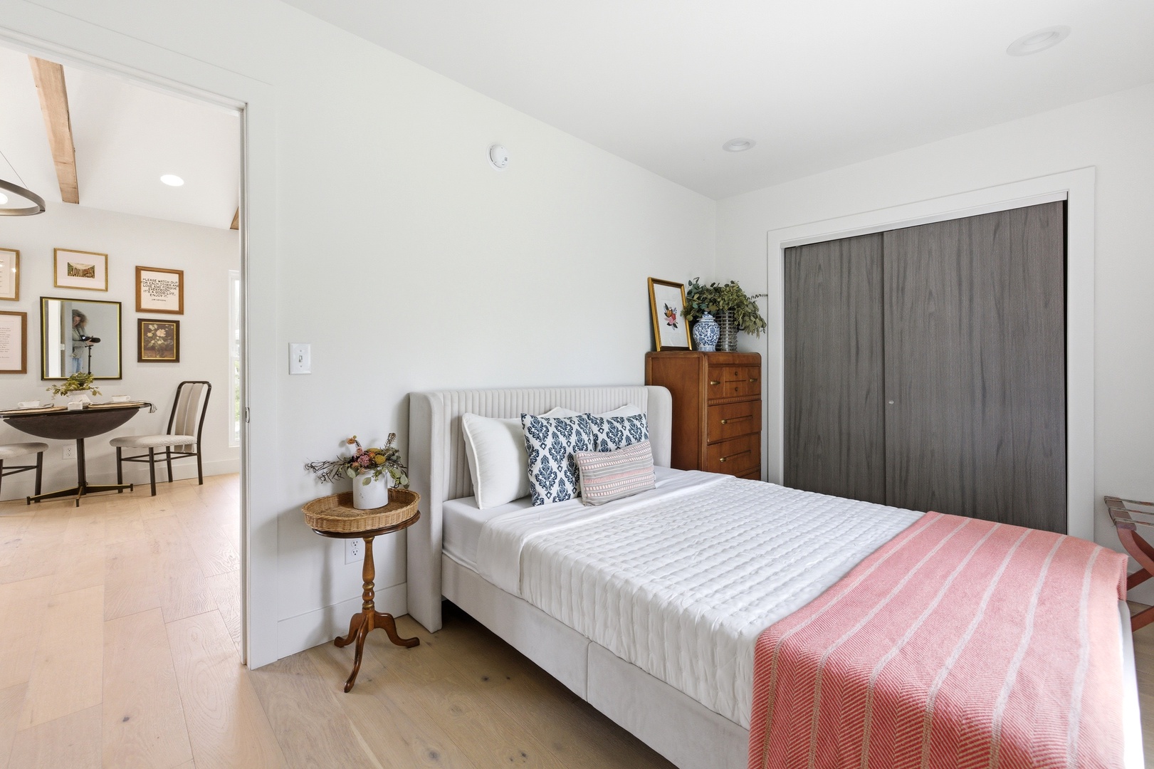 Bedroom #2 (Alt Angle)