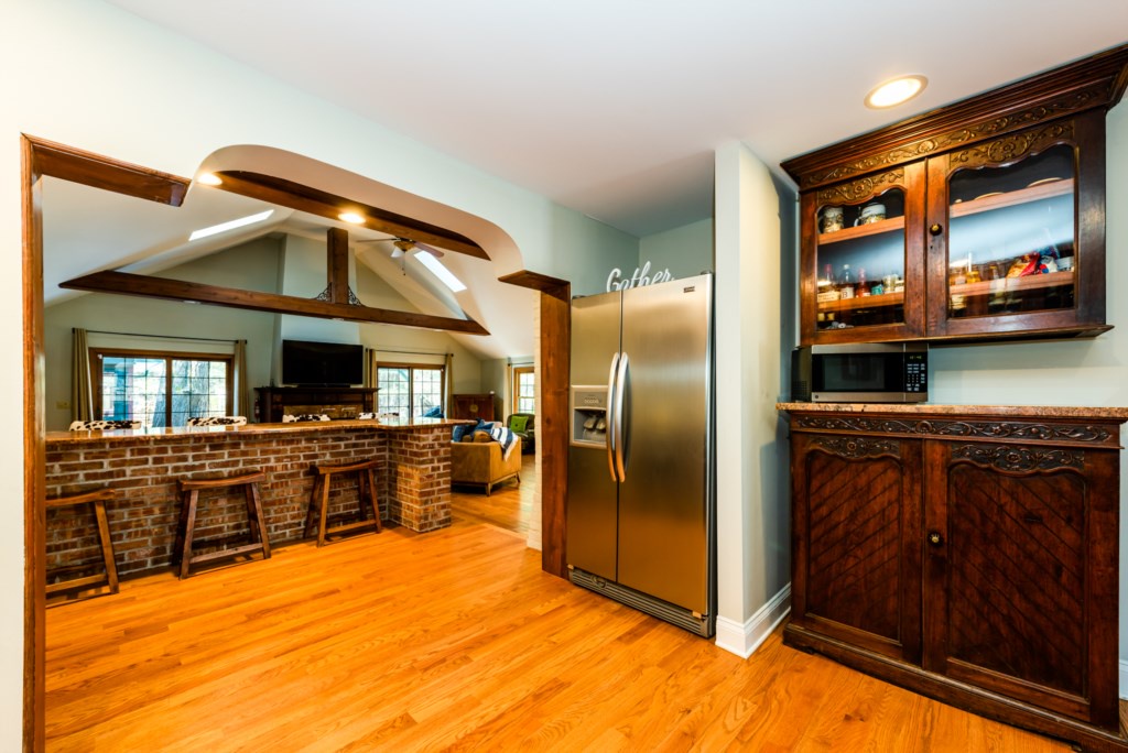 Fully Stocked Kitchen