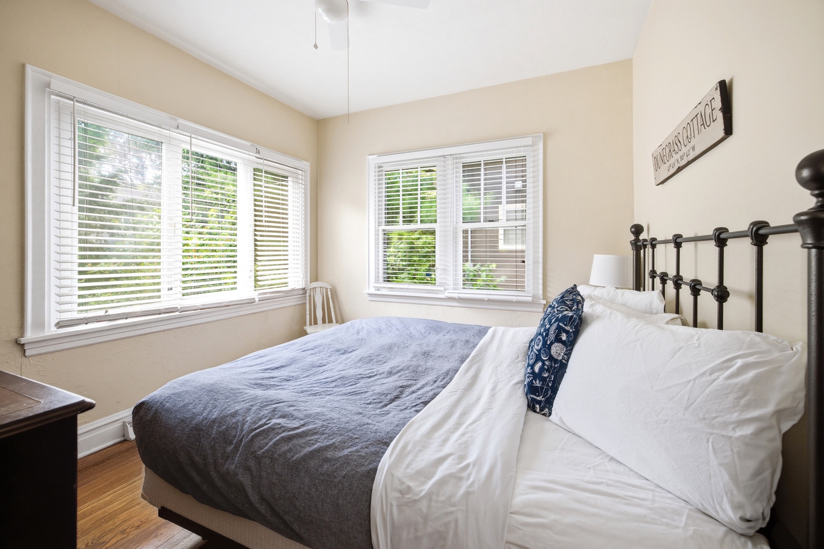 Bedroom #1 (King)