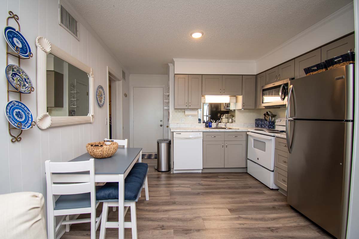 Dining / Kitchen