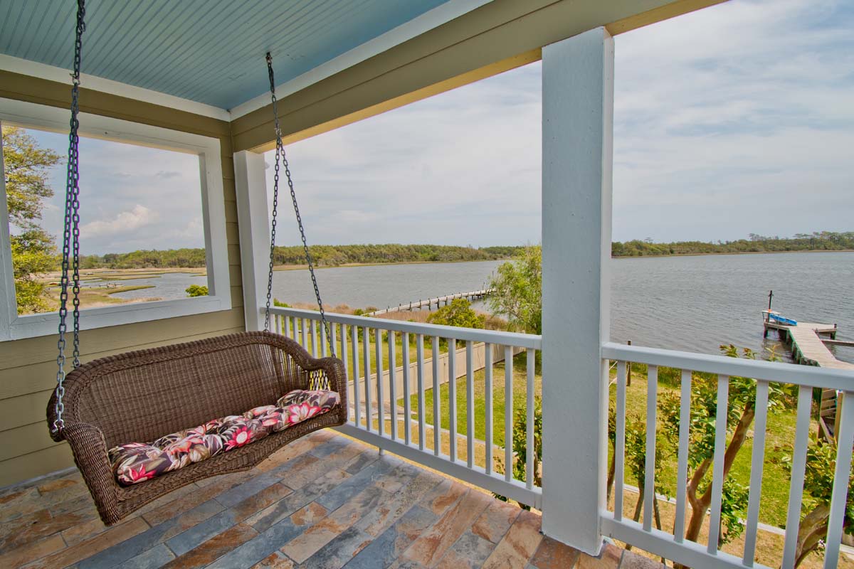 Dolphin-Bay-Cape-Cartereet-Vacation-Rental-Bluewater-NC-25