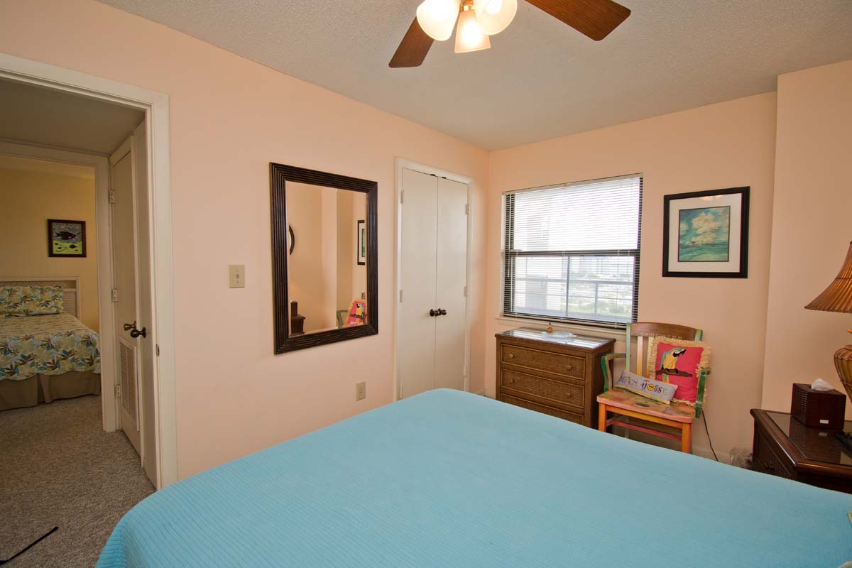 Summer-Winds-521-Indian-Beach-NC-Vacation-Rental-Bluewater-18