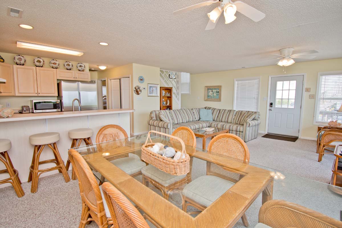 Conch-In-Emerald-Isle-Vacation-Rental-Bluewater-NC-08