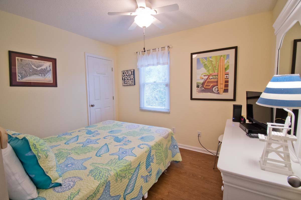 Level One Bedroom with Queen