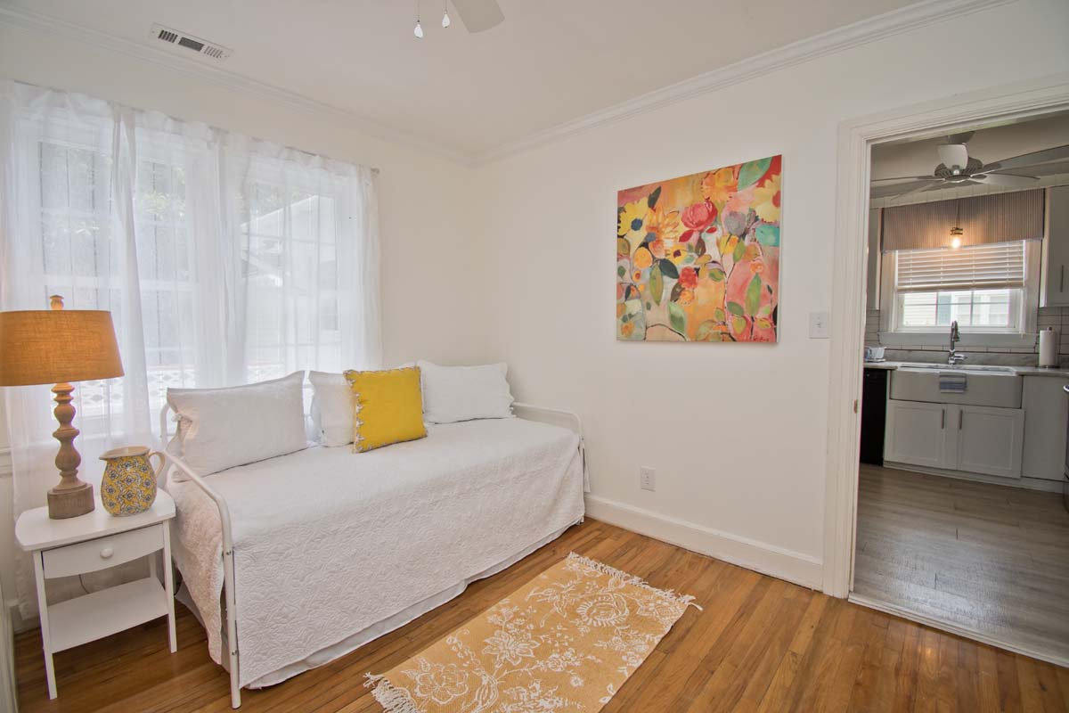 Twin/Trundle Bedroom
