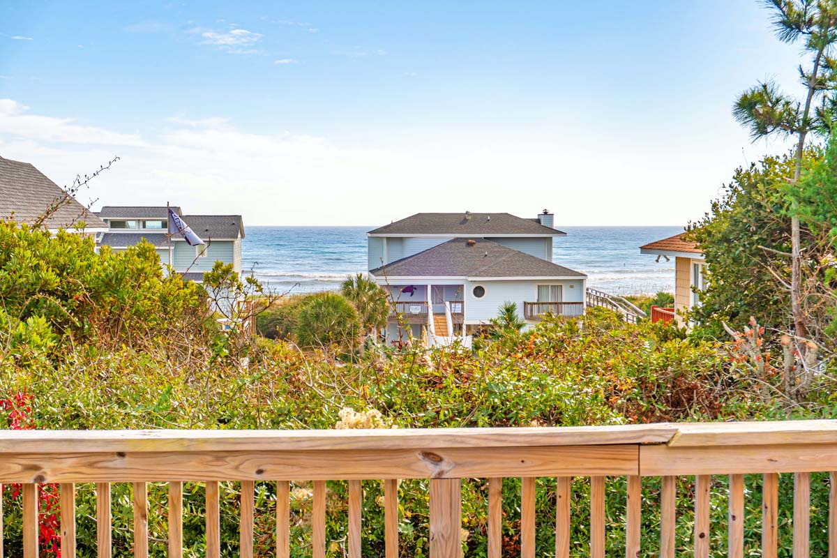 103 Ebb Tide Plus (3 Bdrms)