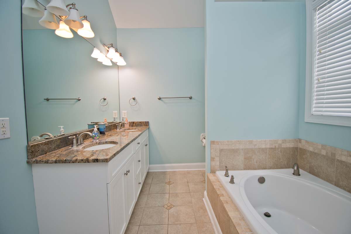 Level Three Bath