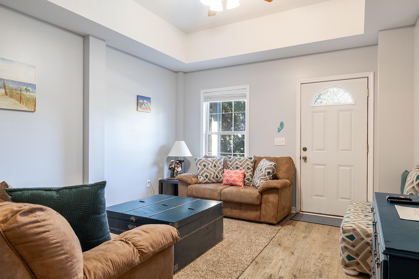 Ground Level Bonus Room with Queen and Twin/Double Bunk