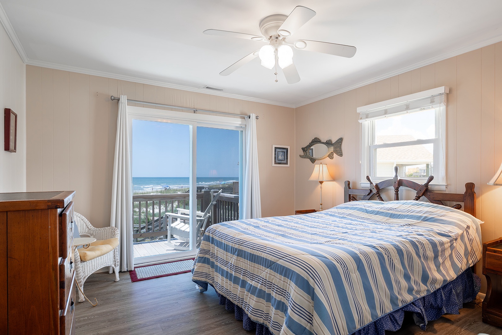 1st Floor Bedroom w/ Queen Bed & Deck Access