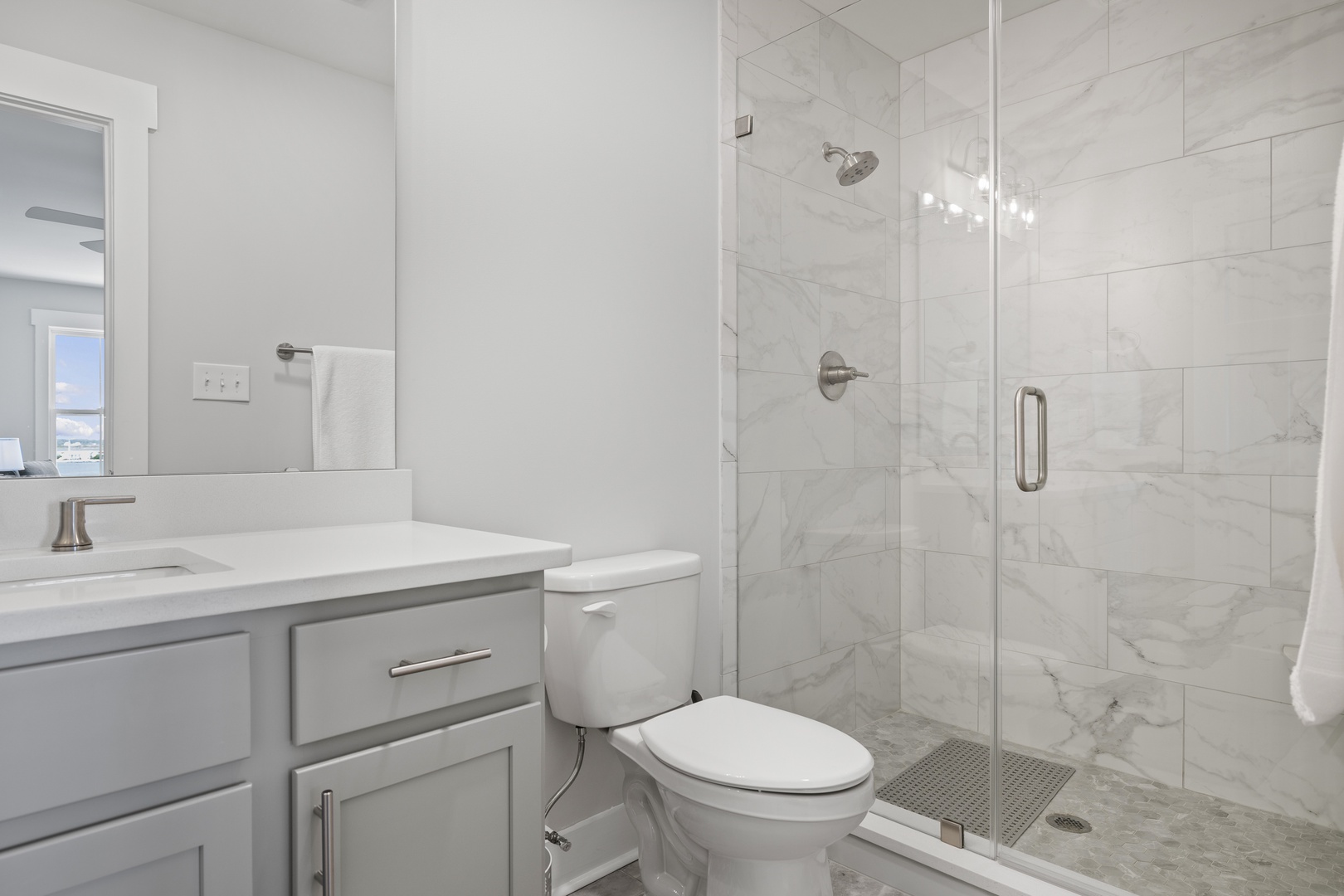 Adjoining Bath