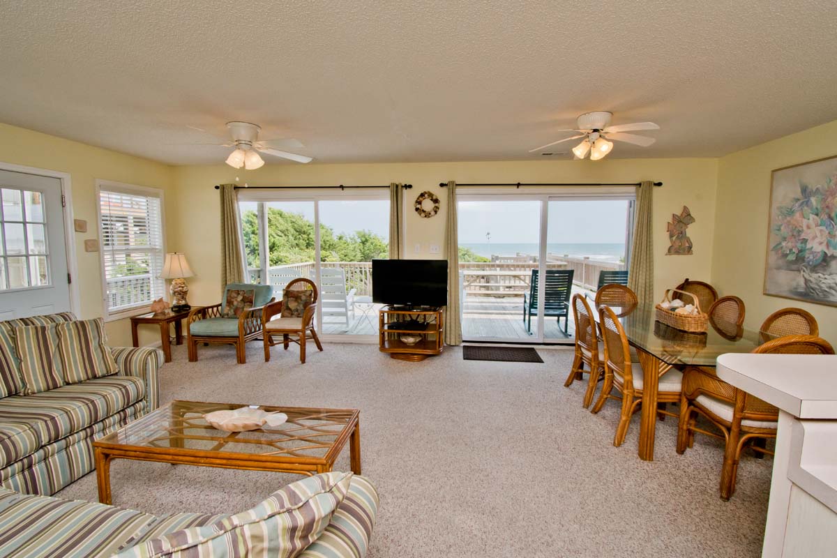 Conch-In-Emerald-Isle-Vacation-Rental-Bluewater-NC-04