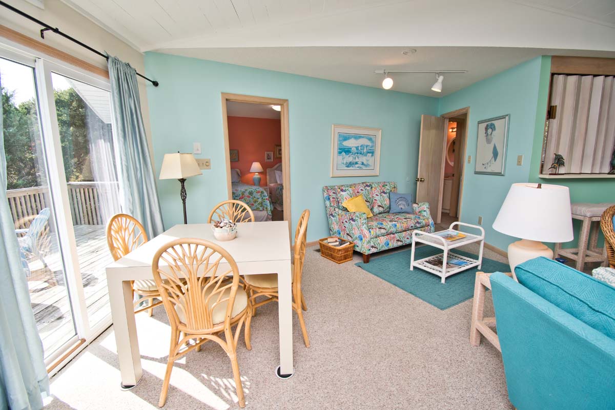 103 Ebb Tide Plus (3 Bdrms)