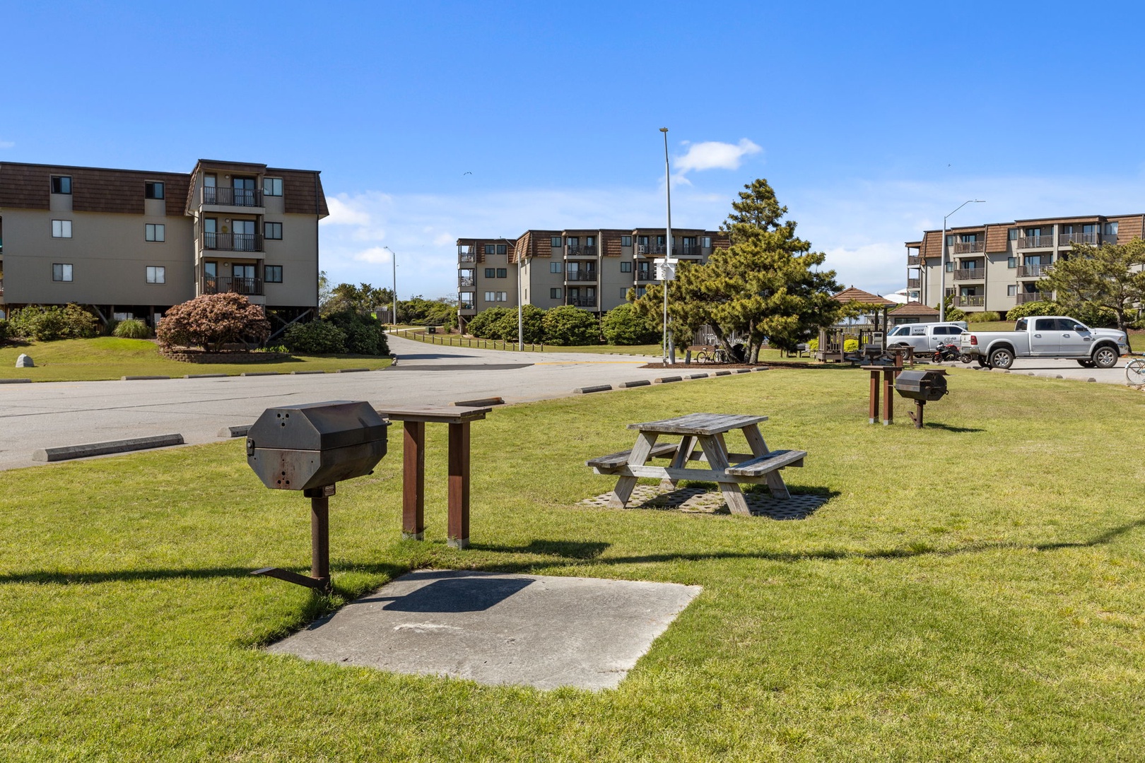 Community Grill Area