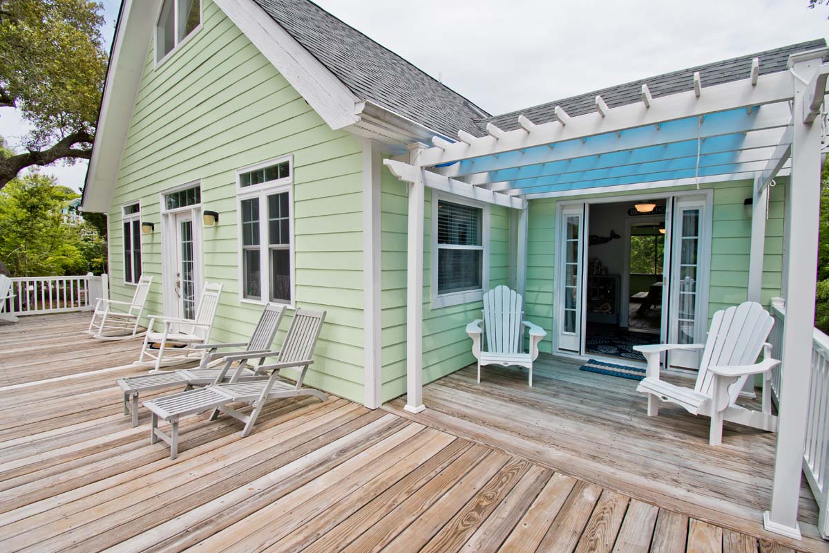 Deck off Living Area
