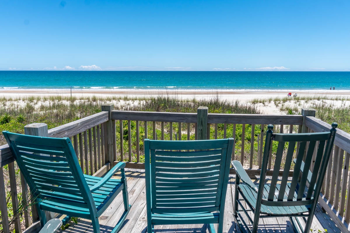 Oceanfront Deck 