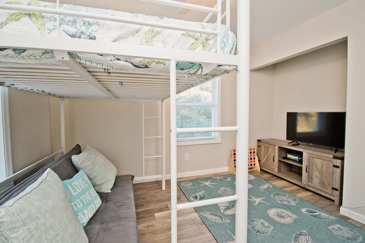 Shellebrate-Emerald-Isle-NC-Vacation-Rental-Bluewater-14