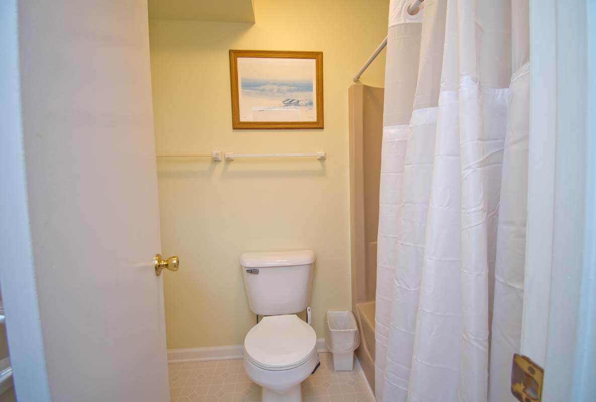 Conch-In-Emerald-Isle-Vacation-Rental-Bluewater-NC-21