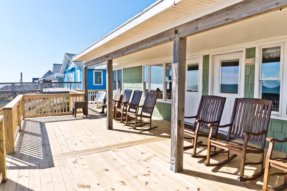 Captain's Quarters East