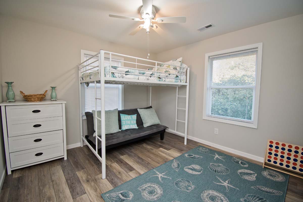 Shellebrate-Emerald-Isle-NC-Vacation-Rental-Bluewater-13