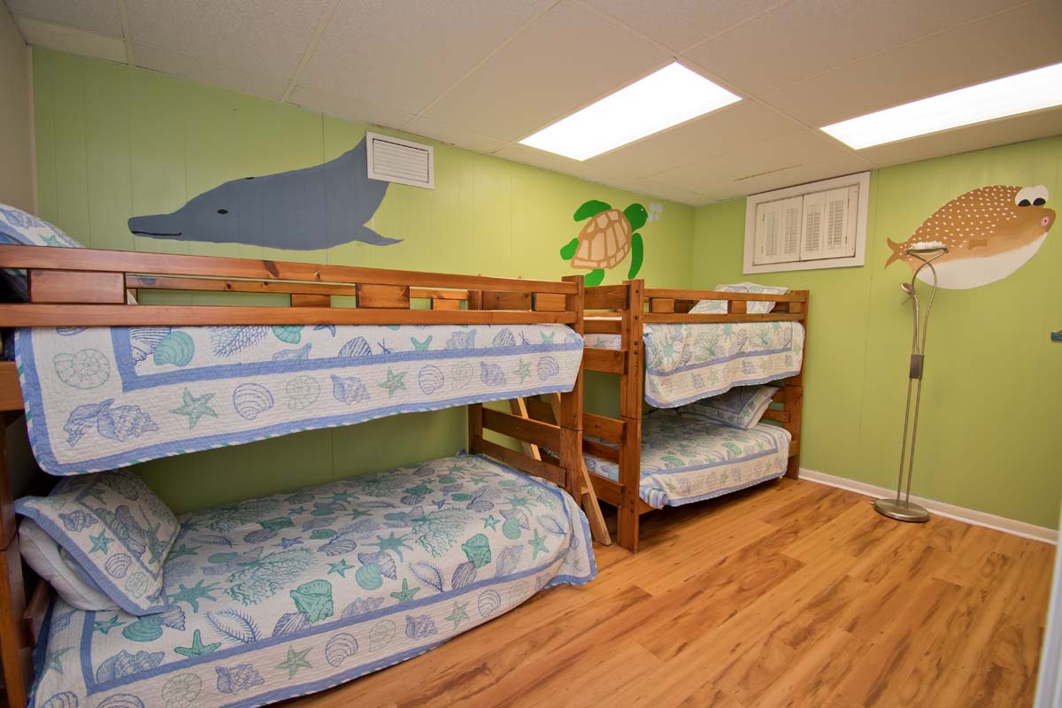 Level One Bedroom with 2 Twin Bunks