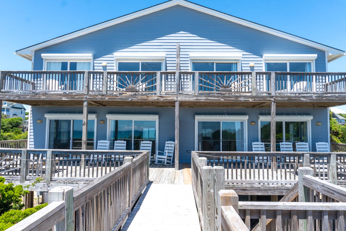 Oceanside Balcony