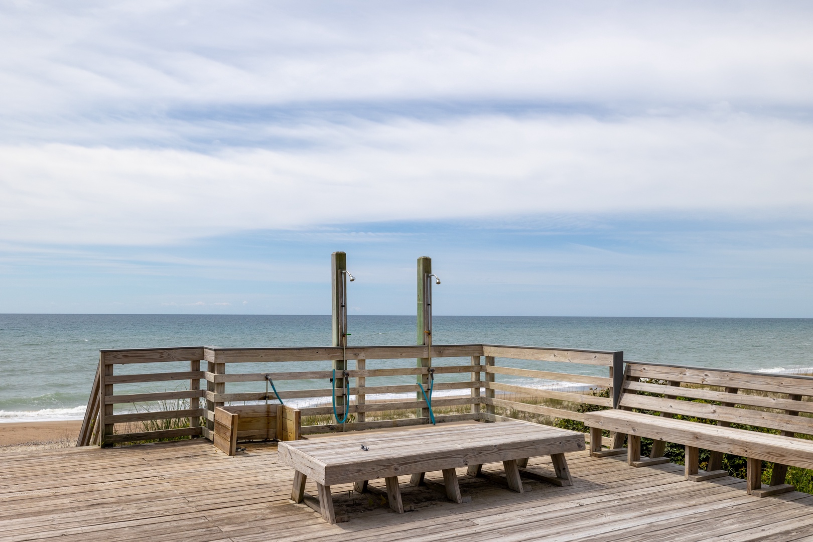 Beach Access with Outdoor Showers