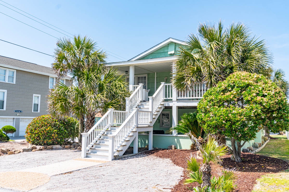 Emerald Isle & Atlantic Beach Pet Friendly Vacation Rentals