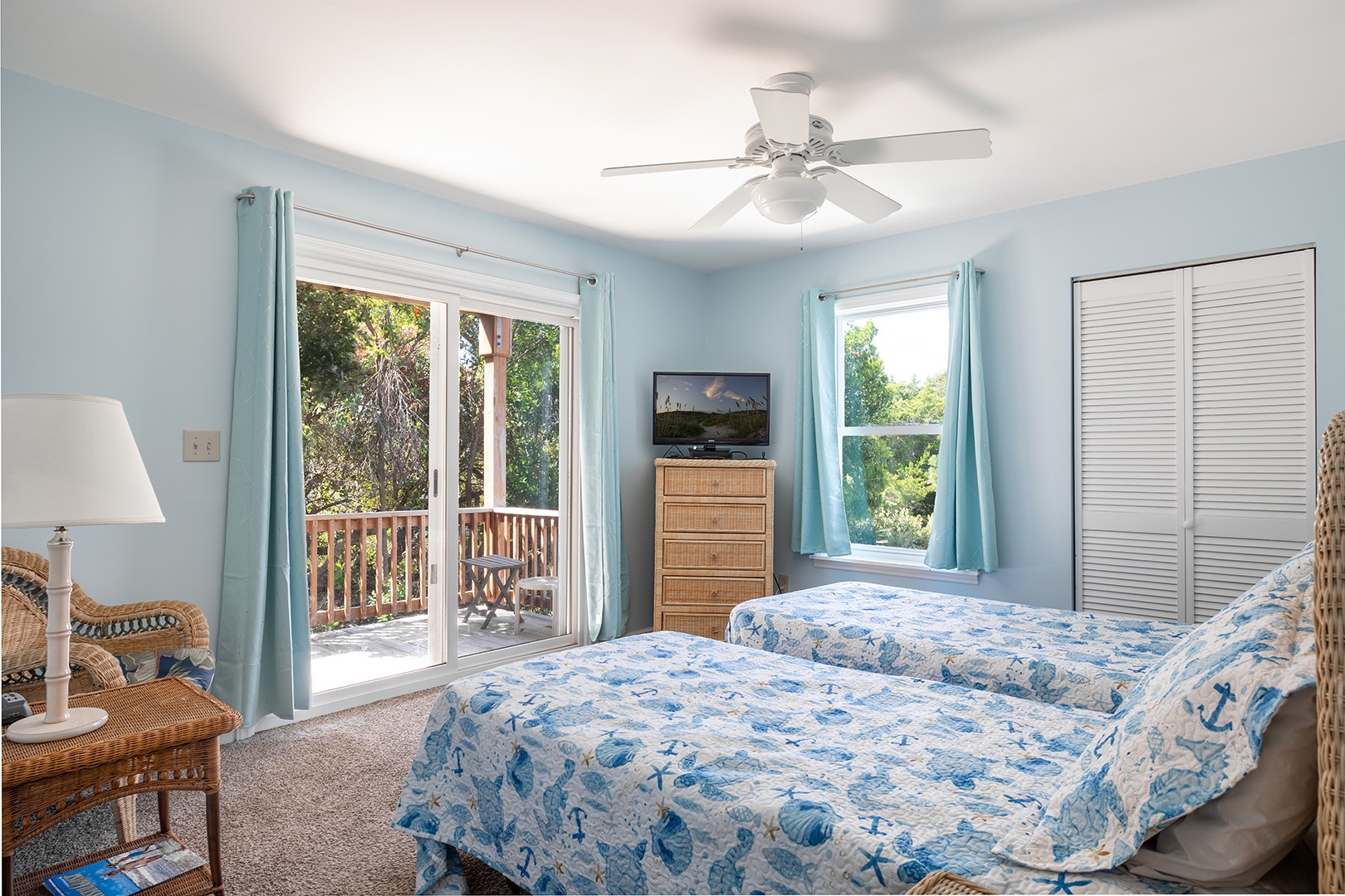 Level One Bedroom with Two Twins (Shared Bath)