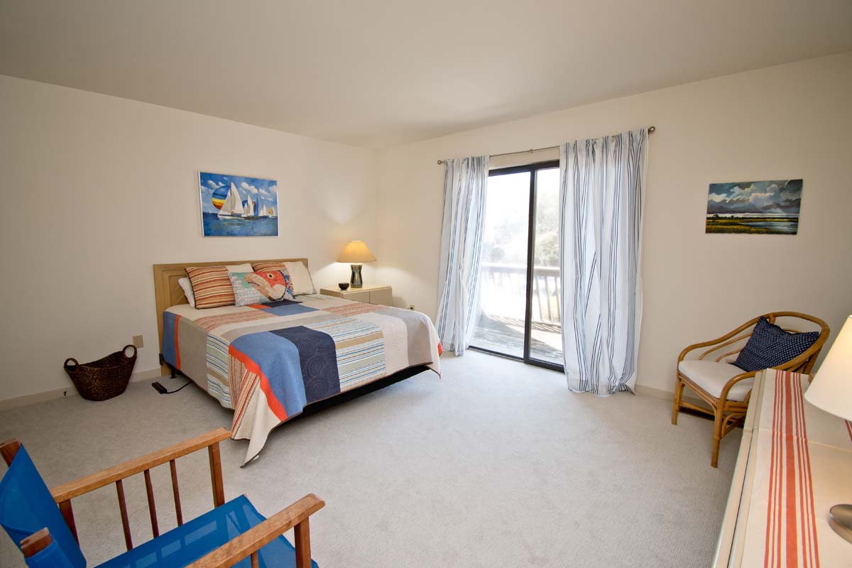 Level Two Bedroom with Queen