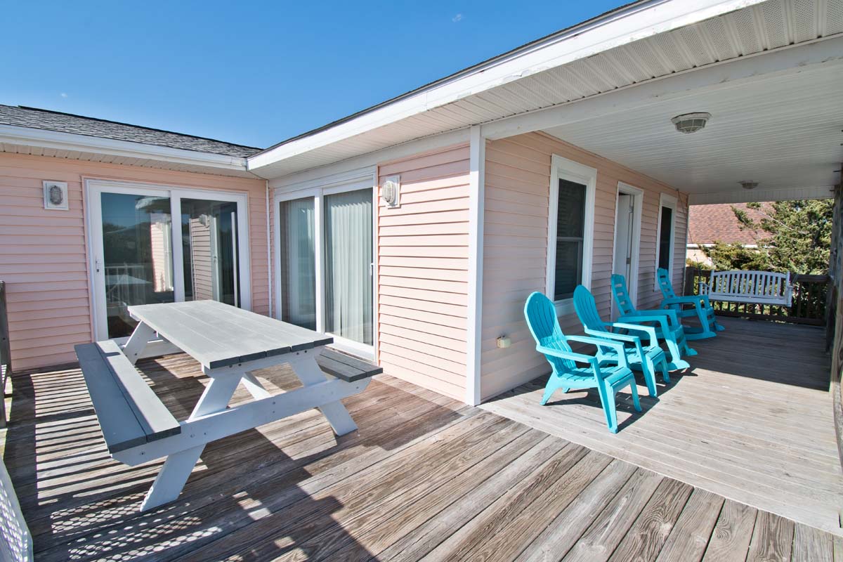 Level One Deck