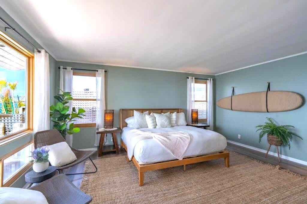 Your coastal retreat awaits