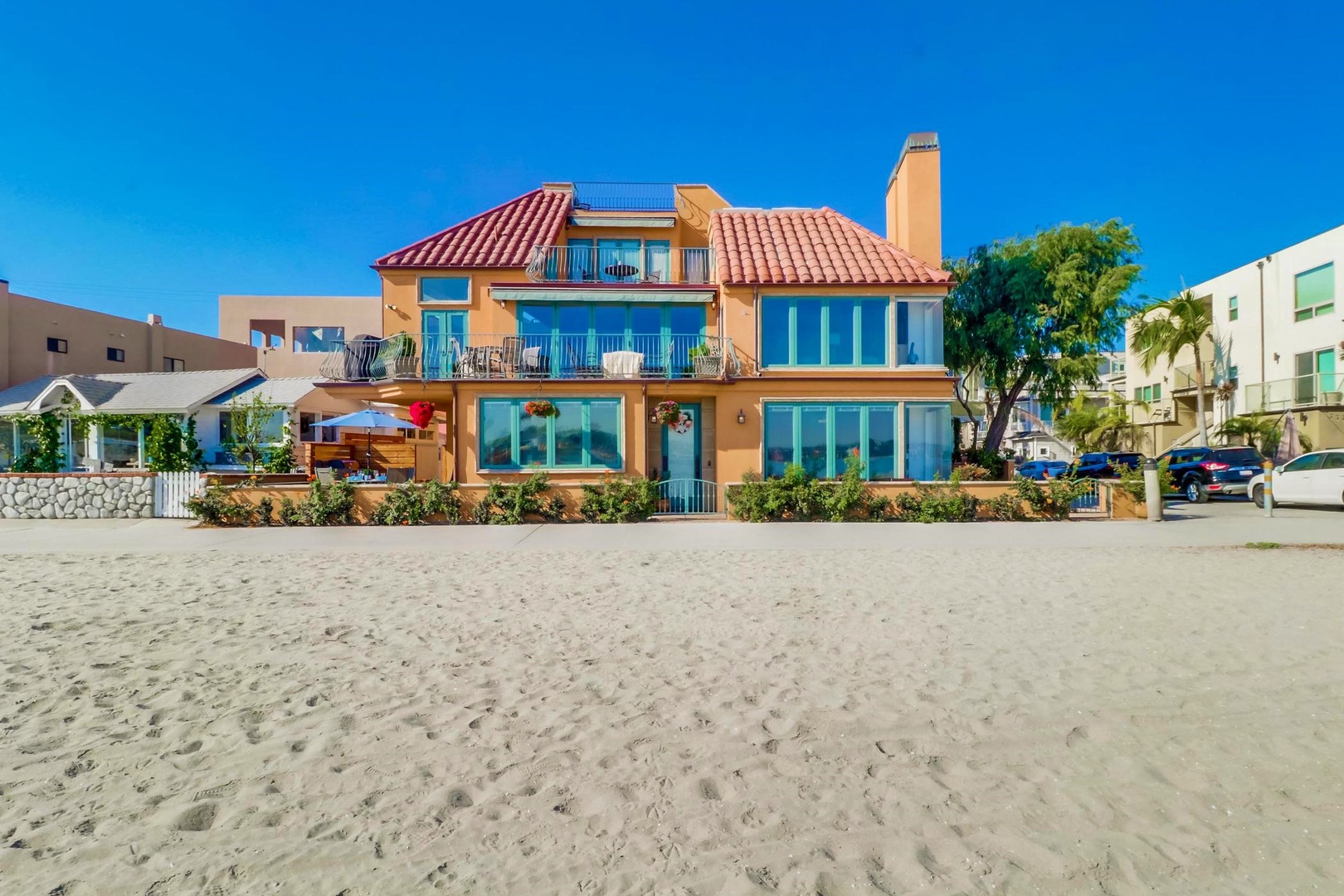 Beachfront on Mission Bay