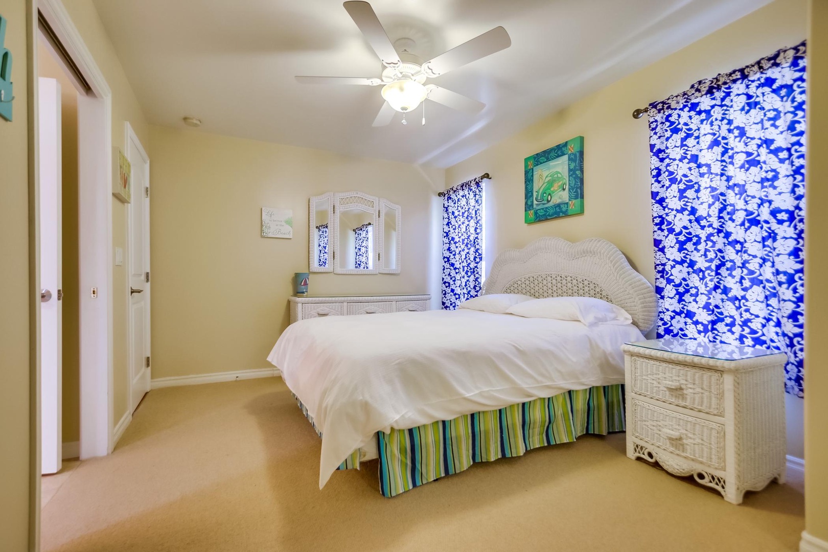 Bedroom 2 with ceiling fan