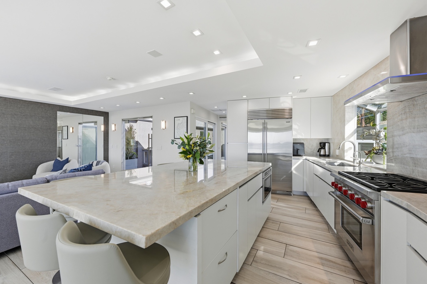 Equipped with high-end appliances