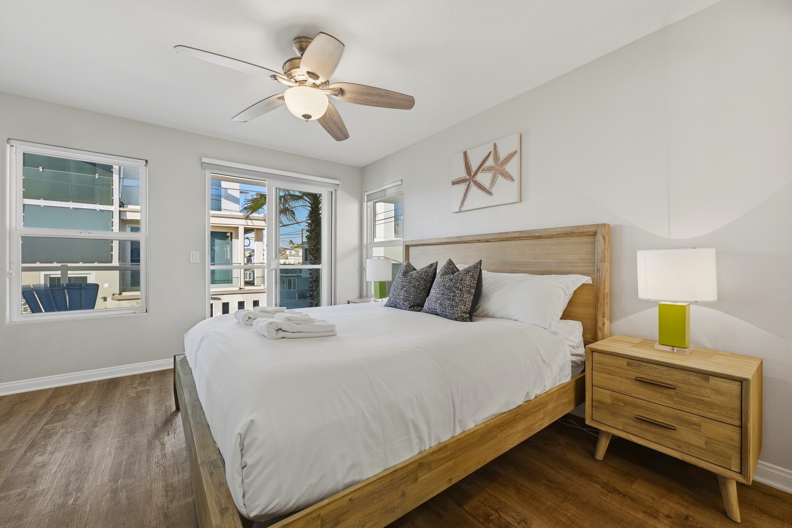 Bright queen guest bedroom 3