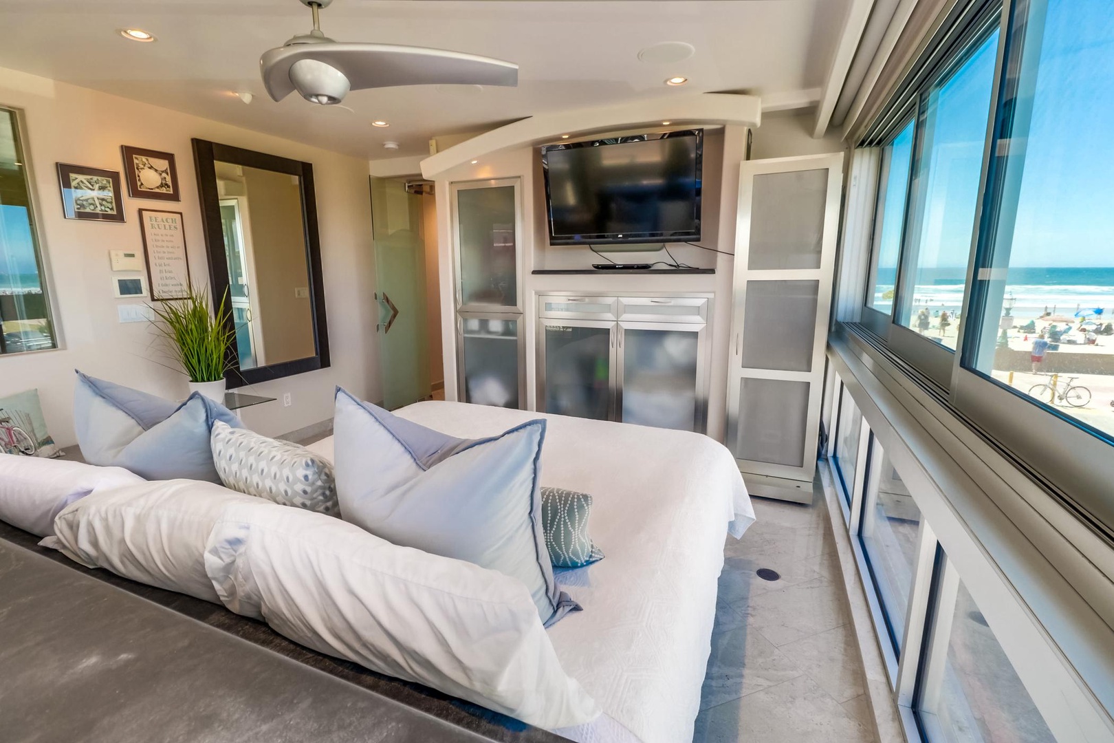 Master suite