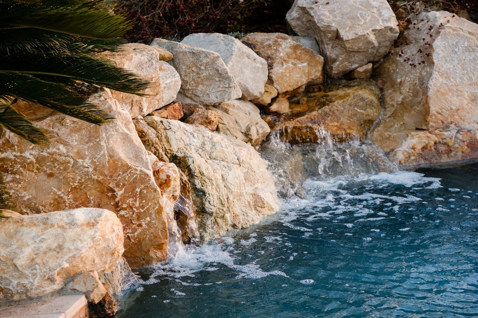 Water feature in the pool