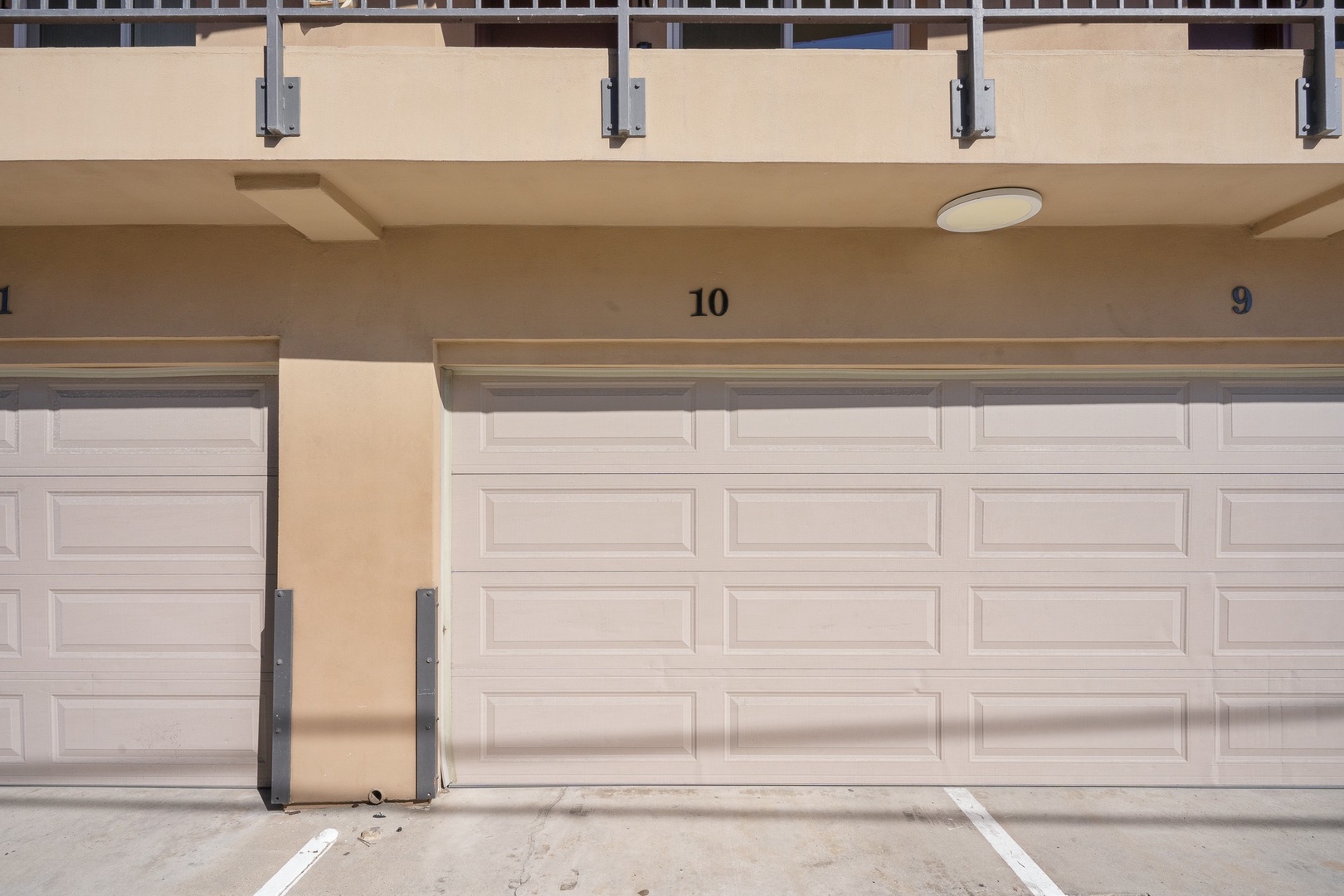 1 garage and 1 outside parking spot