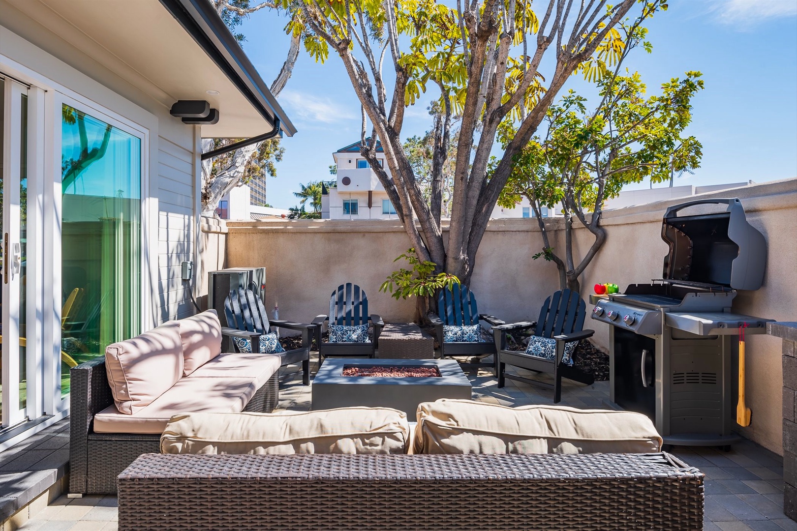 Sectional seating with a fire pit