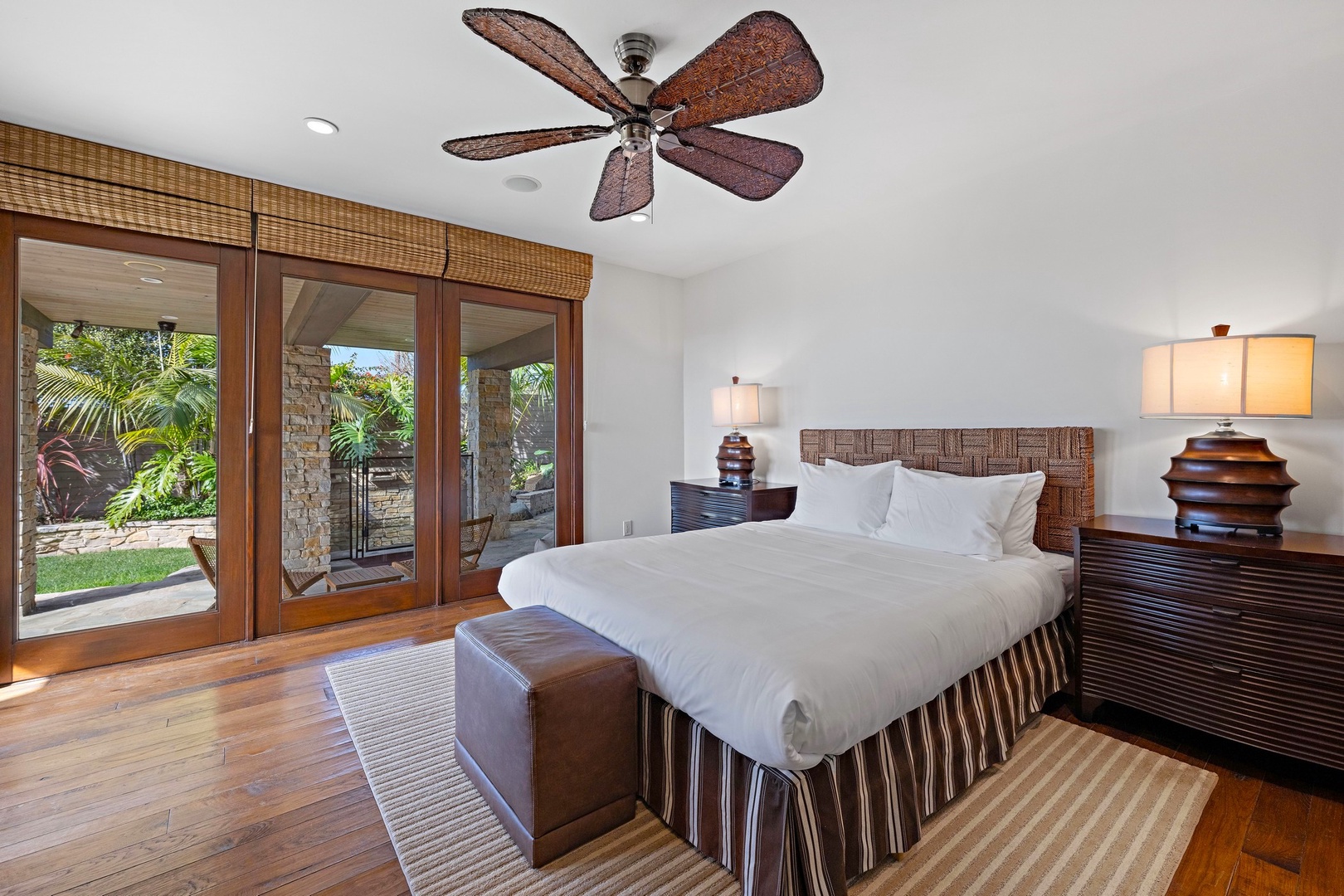 Guest room 3 with ceiling fan