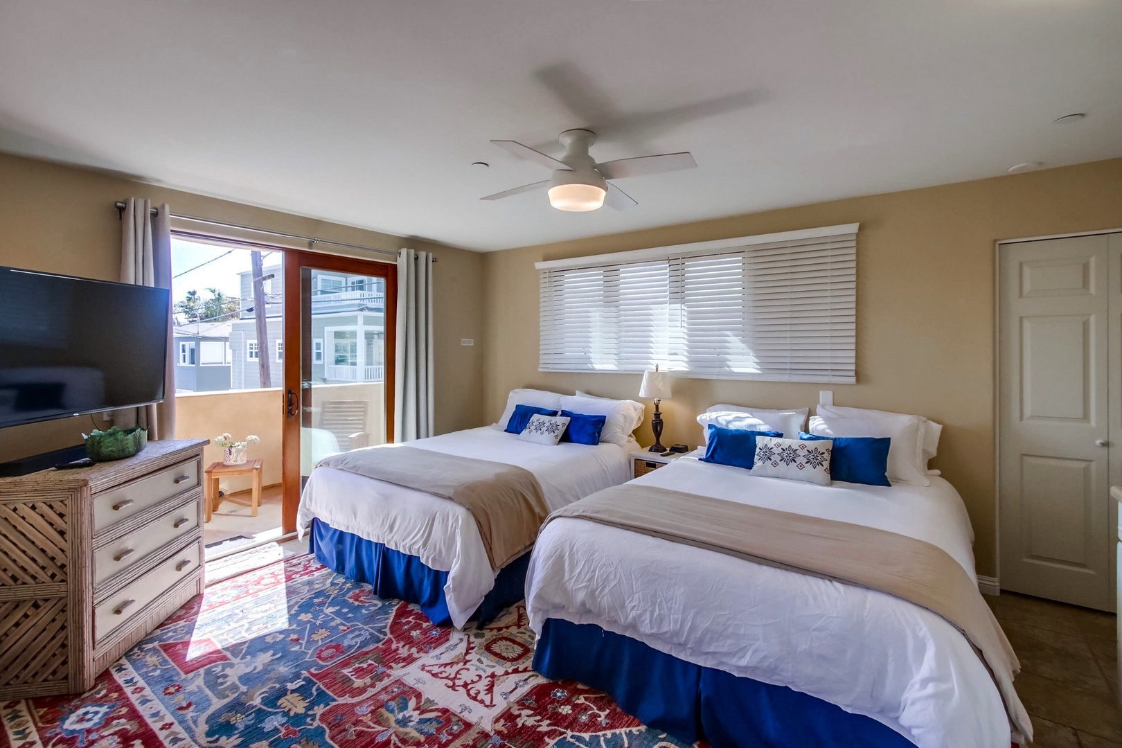 Bedroom 2 with 2 queen beds