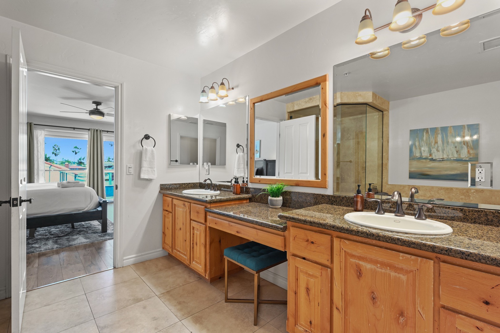 Dual sink vanity