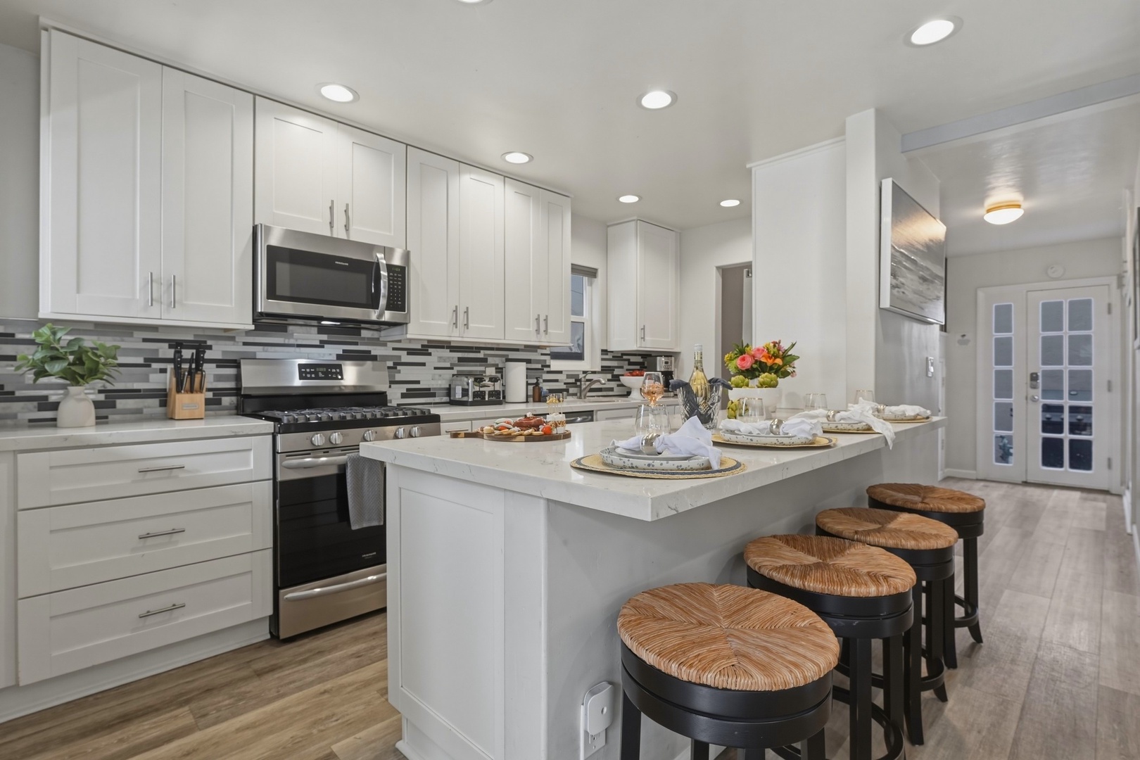 Fully equipped kitchen